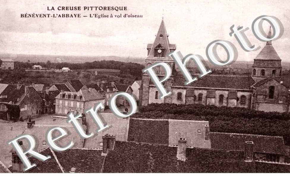L'eglise a vol d'oiseau