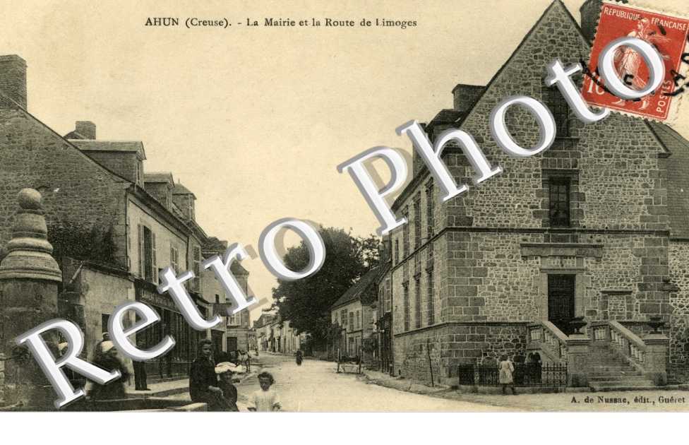 Route de Limoges et mairie
