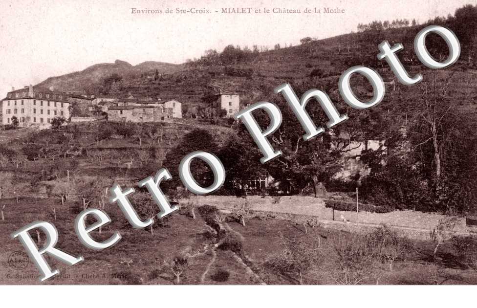 Mialet et le chateau de la Mothe