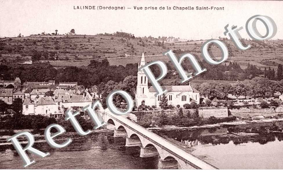 Vue prise de la chapelle saint-front