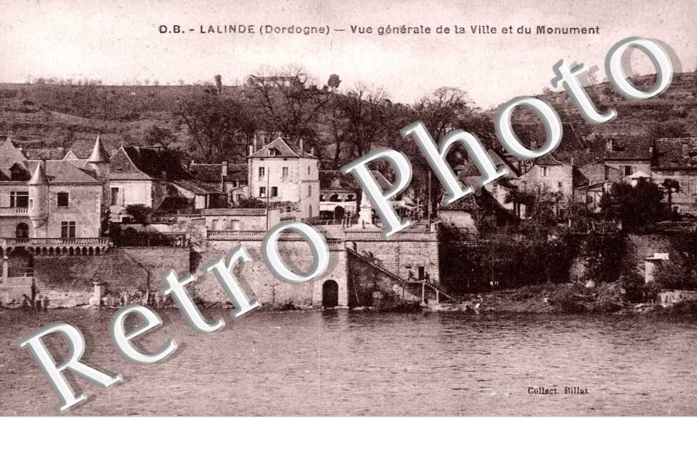 Vue generale de la ville et du monument