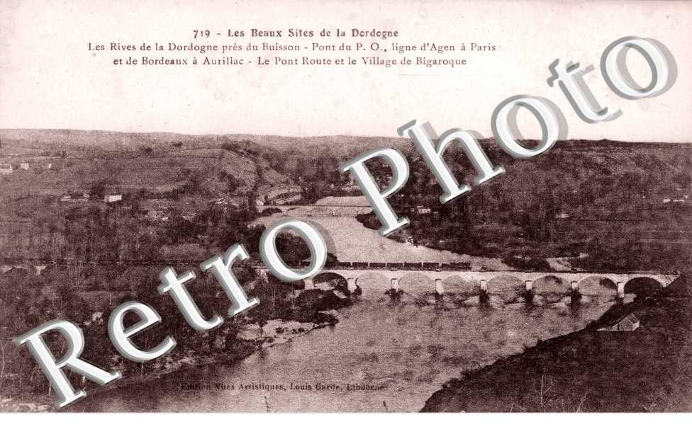 Le pont route et le village de Bigaroque