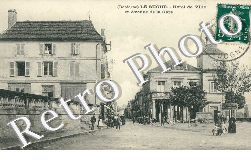 Hotel de Ville et Avenue de la Gare