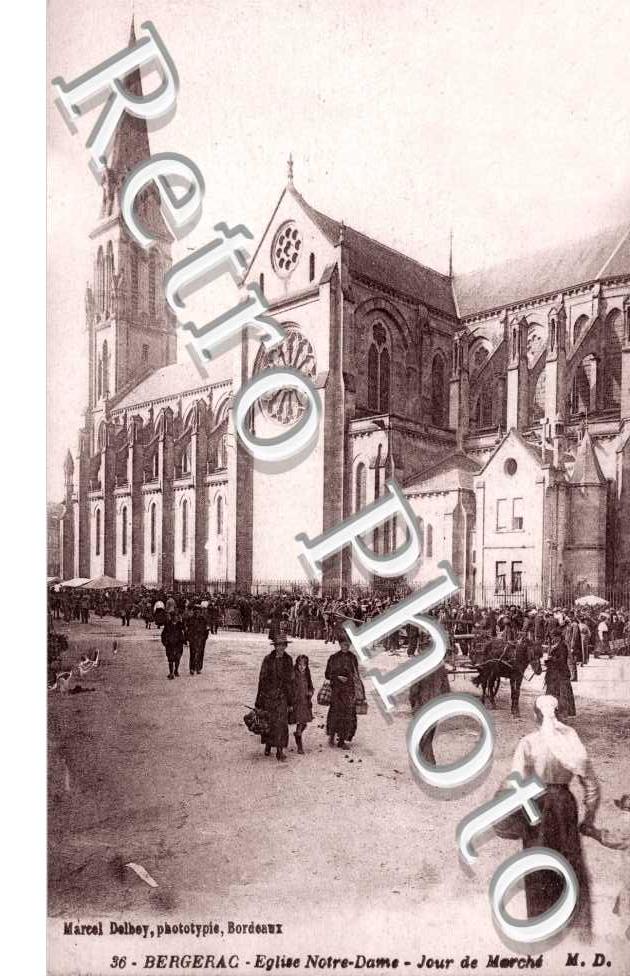 Eglise Notre-Dame, Jour de Marche