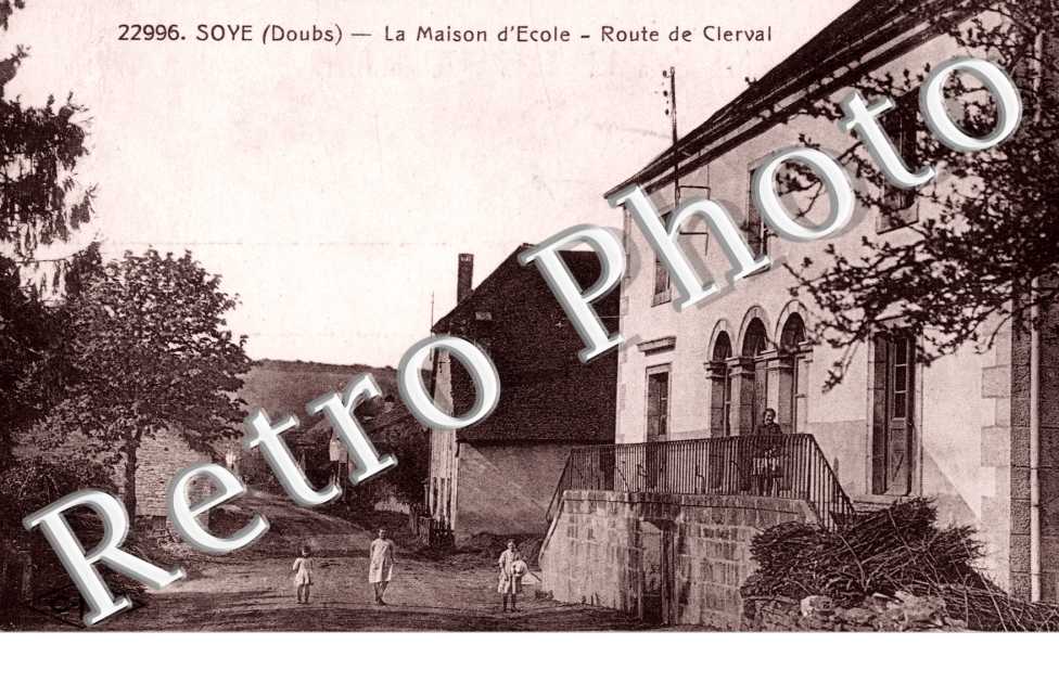 la maison d'ecole, route de Clerval