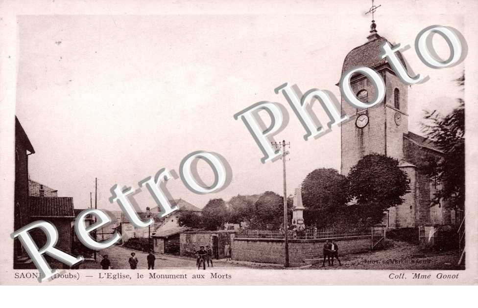 l'Eglise, le Monuments aux Morts