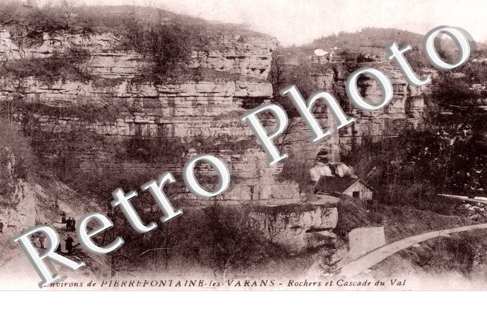 Rochers et Cascade du Val