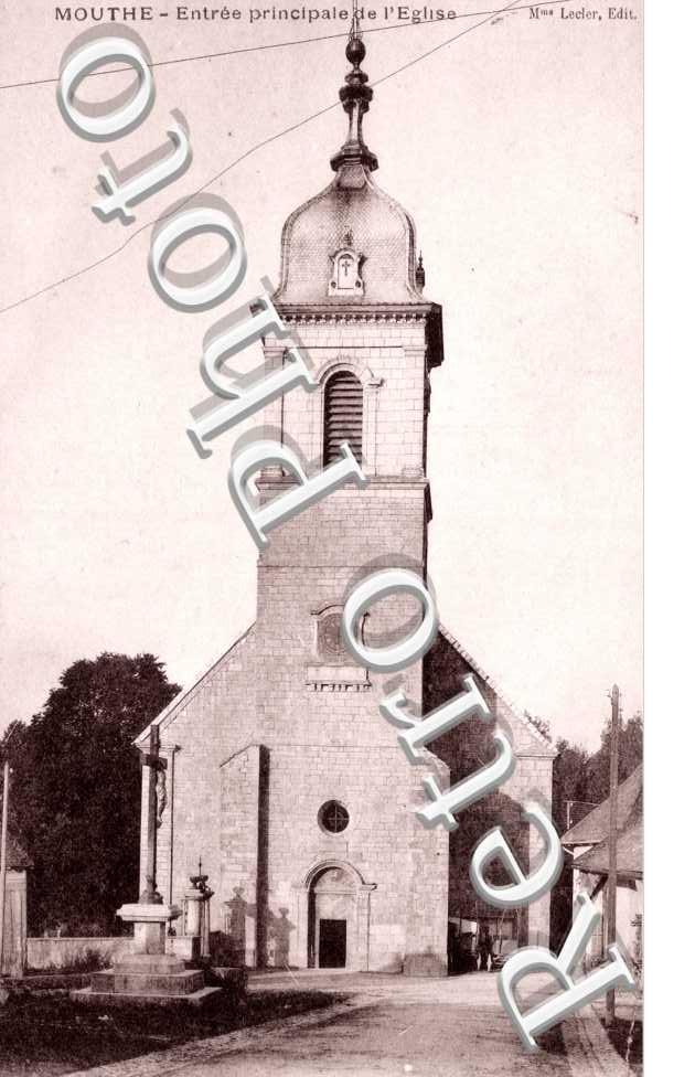 Entree Principale de l'Eglise
