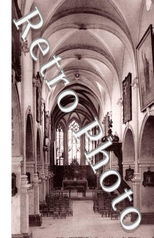 Interieur de L'Eglise