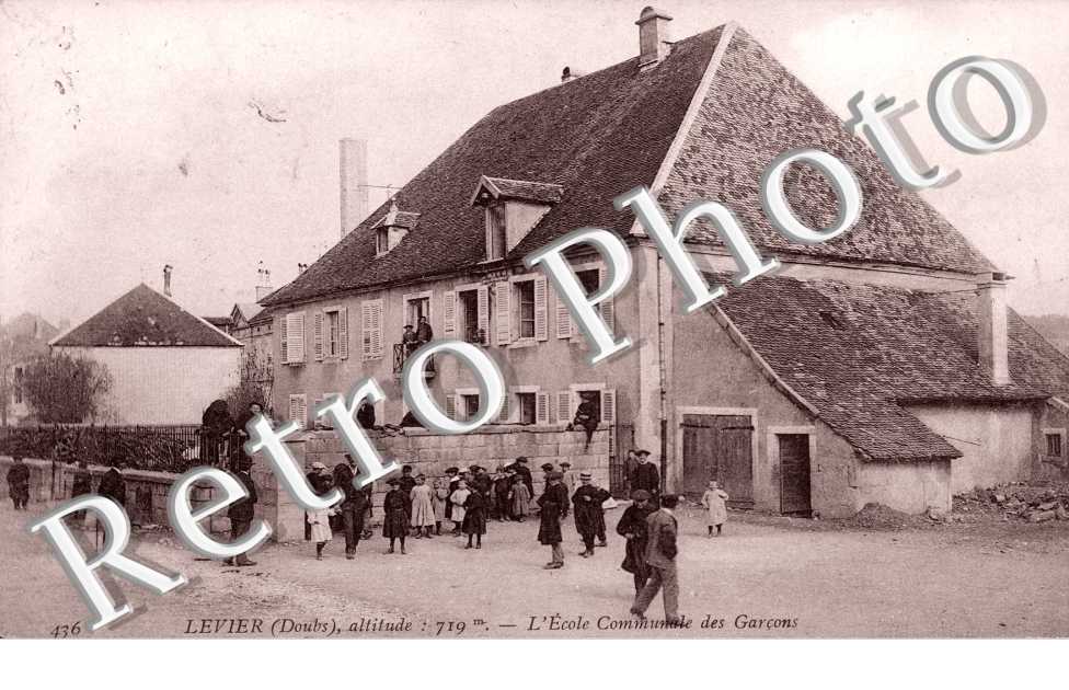 l'Ecole communale des garcons