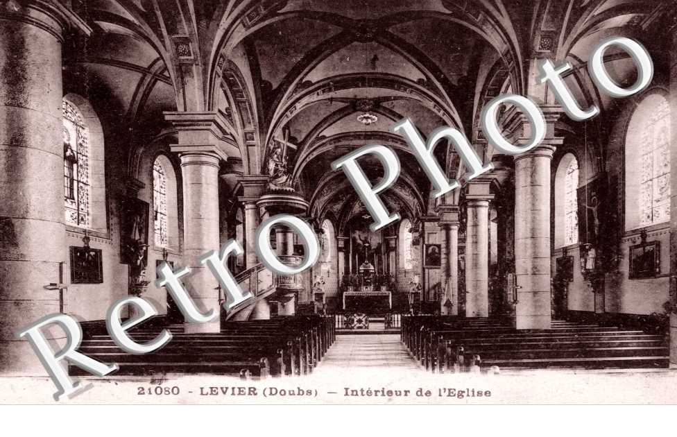 Interieur de l'Eglise