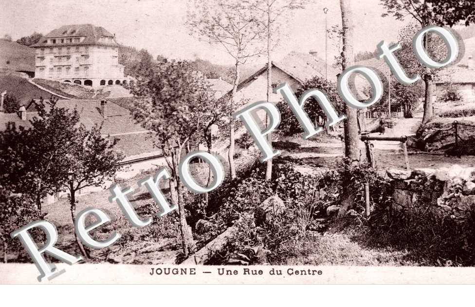 Une Rue du Centre