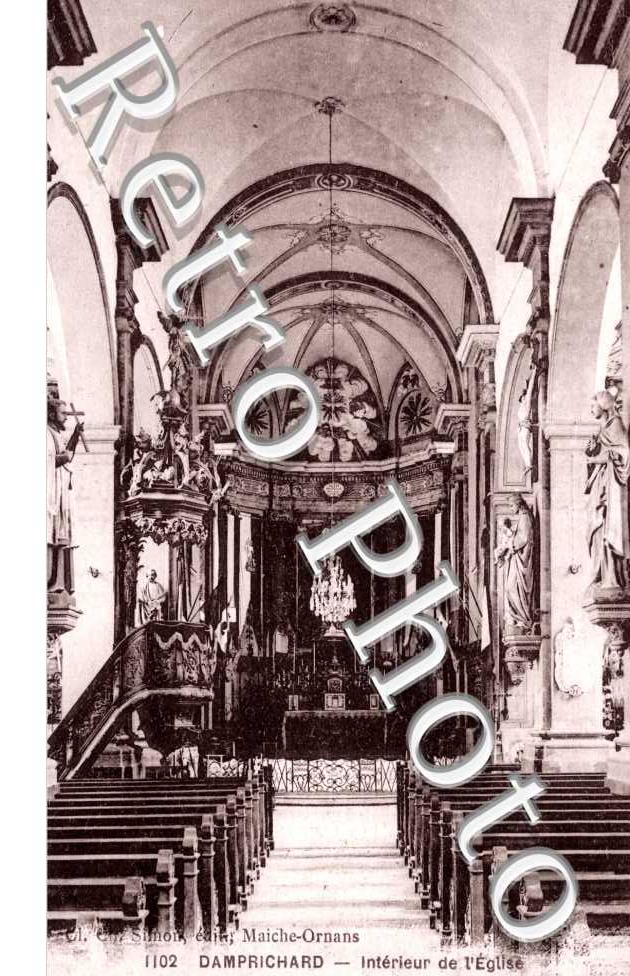 Intérieur de l'église