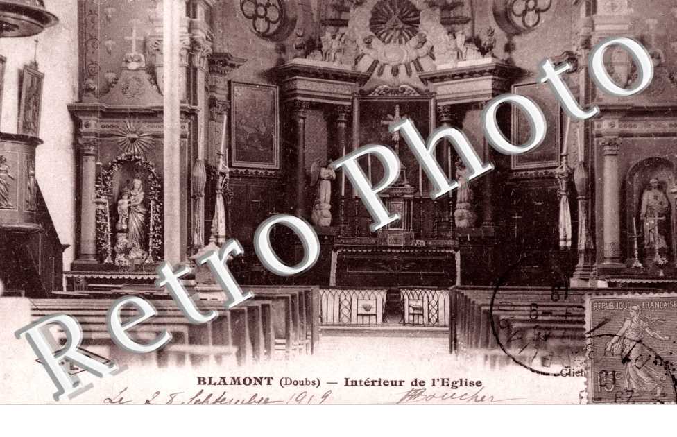 interieur de l'eglise