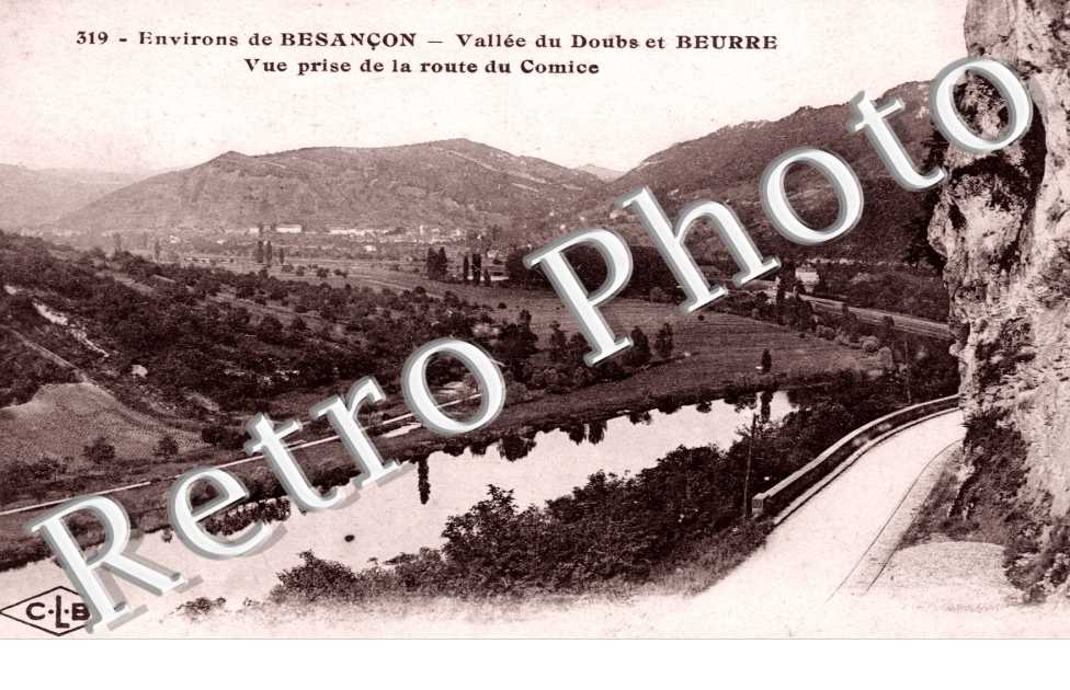 Vallee du Doubs prise de la Route du Comice