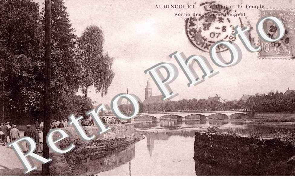 le pont et le temple. Sortie des usines Peugeot