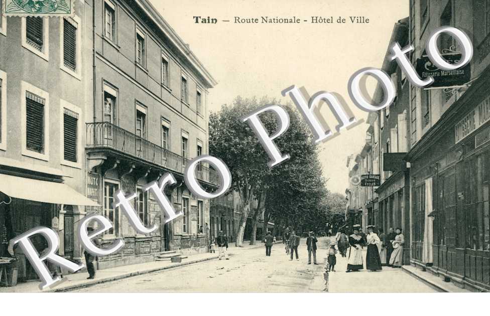 Route nationale - hotel de ville