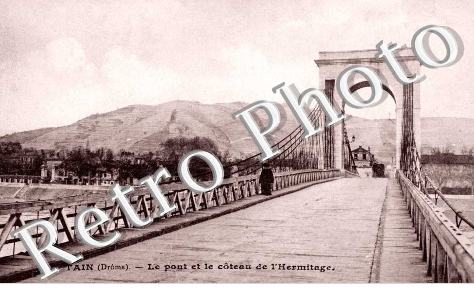 Pont et lecoteau de l'Hermitage
