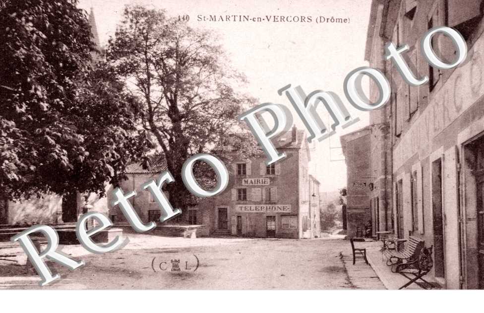 (une place)