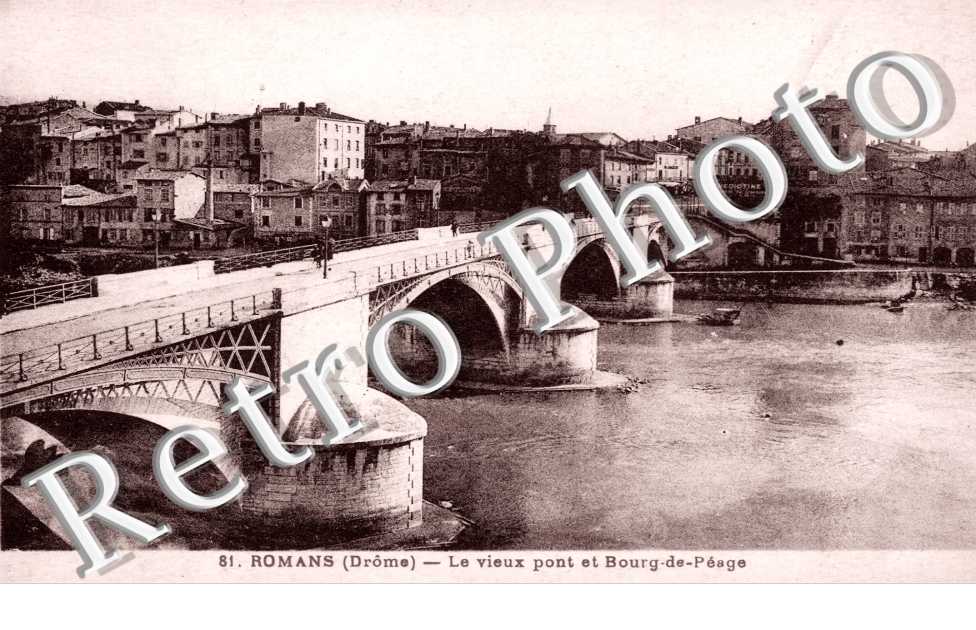 le vieux pont et bourg de peage