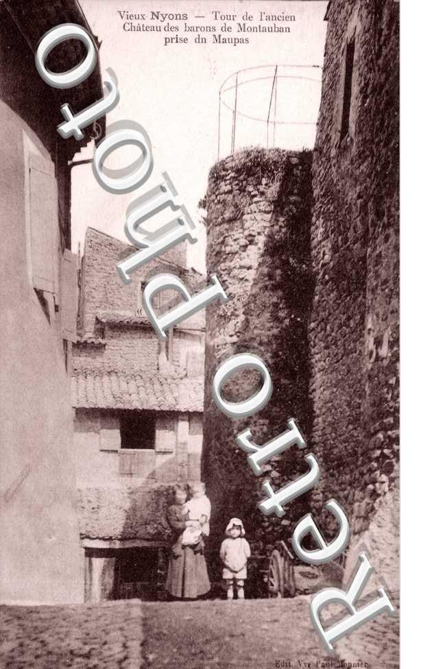 Tour de l'ancien Chateau des barons de Montauban