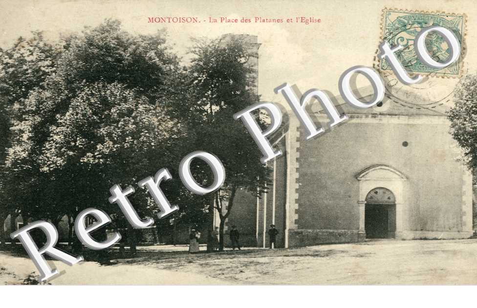 Place des platines et l'eglise