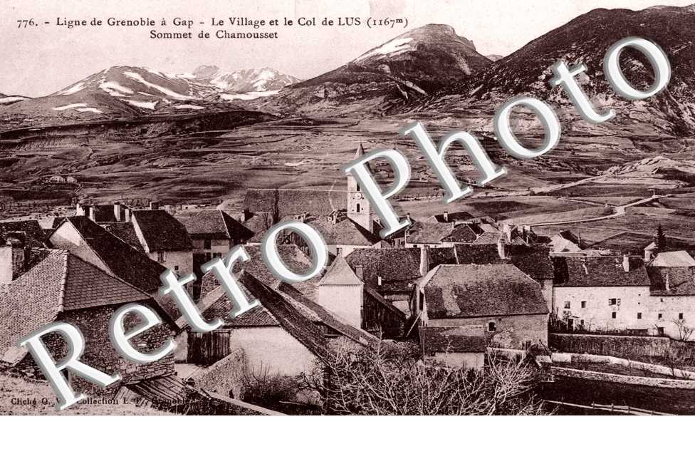 Village et le col - Sommet de Chamousset