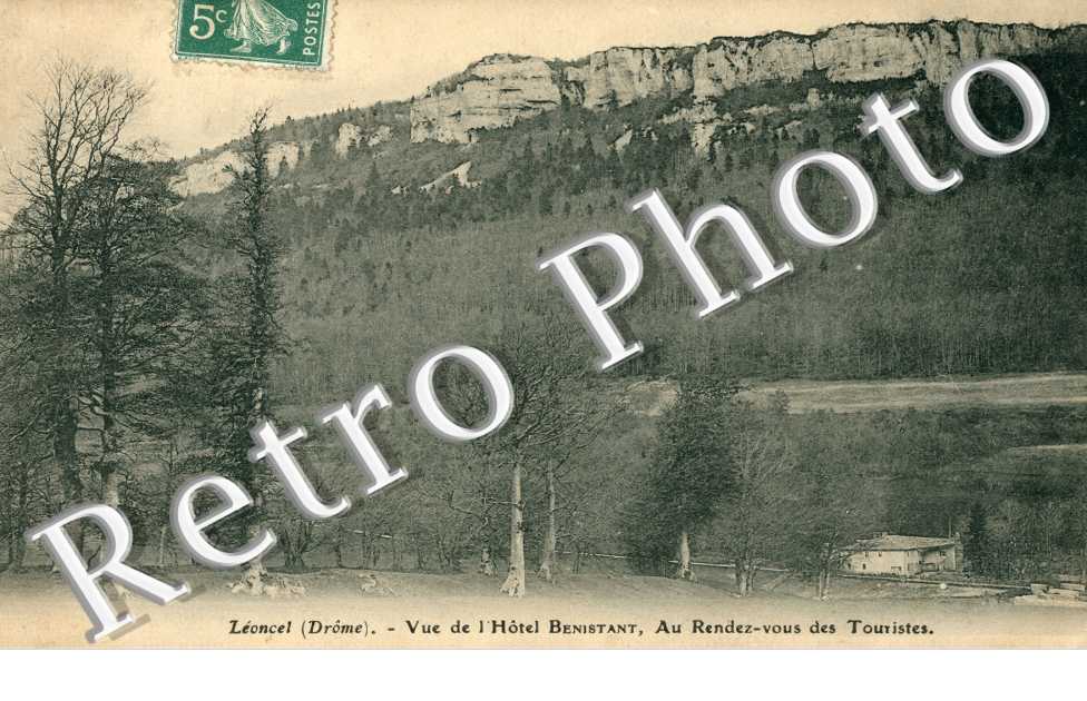Vue de l'hotel Benistant - au rendez-vous des touristes
