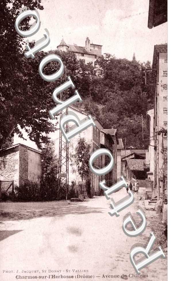 Avenue du chateau