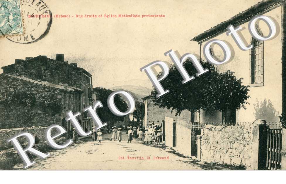 rue droite et eglise methodiste protestante