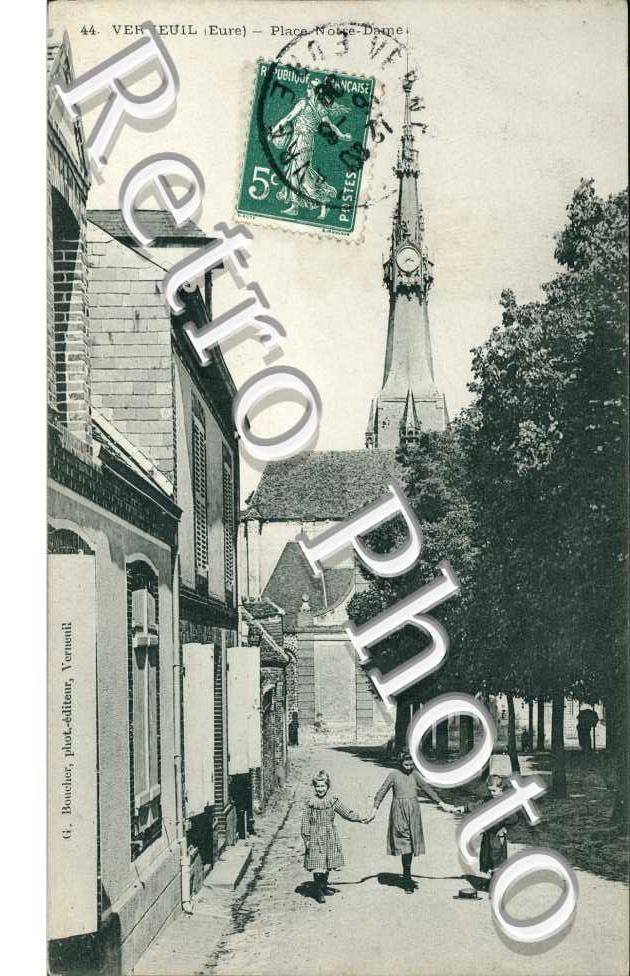Place Notre Dame