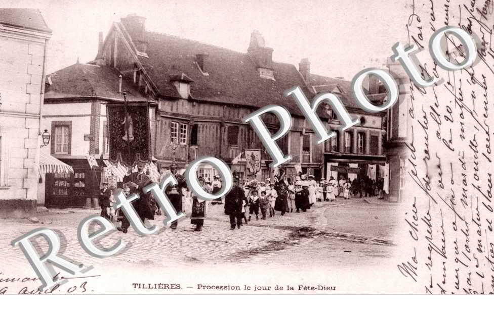 procession le jour de la fete dieu