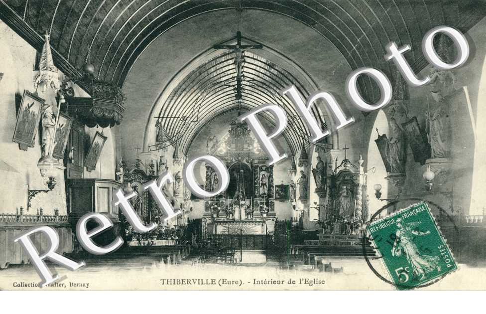 Interieur de l'eglise