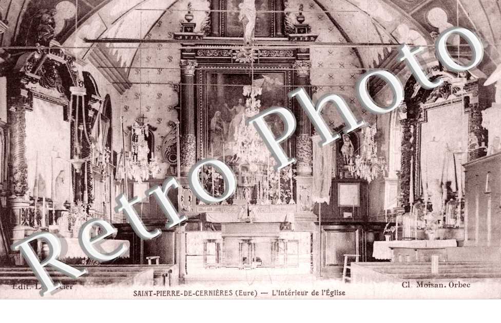 Interieur de l'eglise