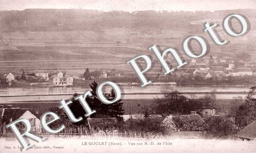 Vue sur Notre-Dame  de l'Isle