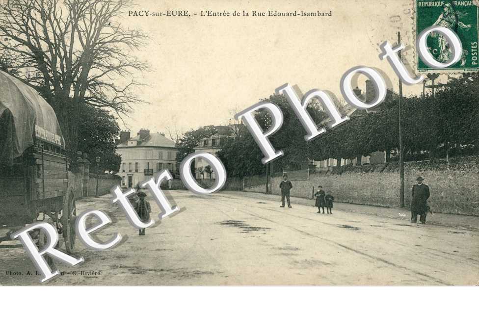 Rue Edouard-Isambard et entree