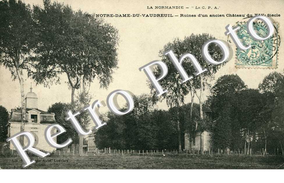 Ruines d'un ancien chateau du XIV e s