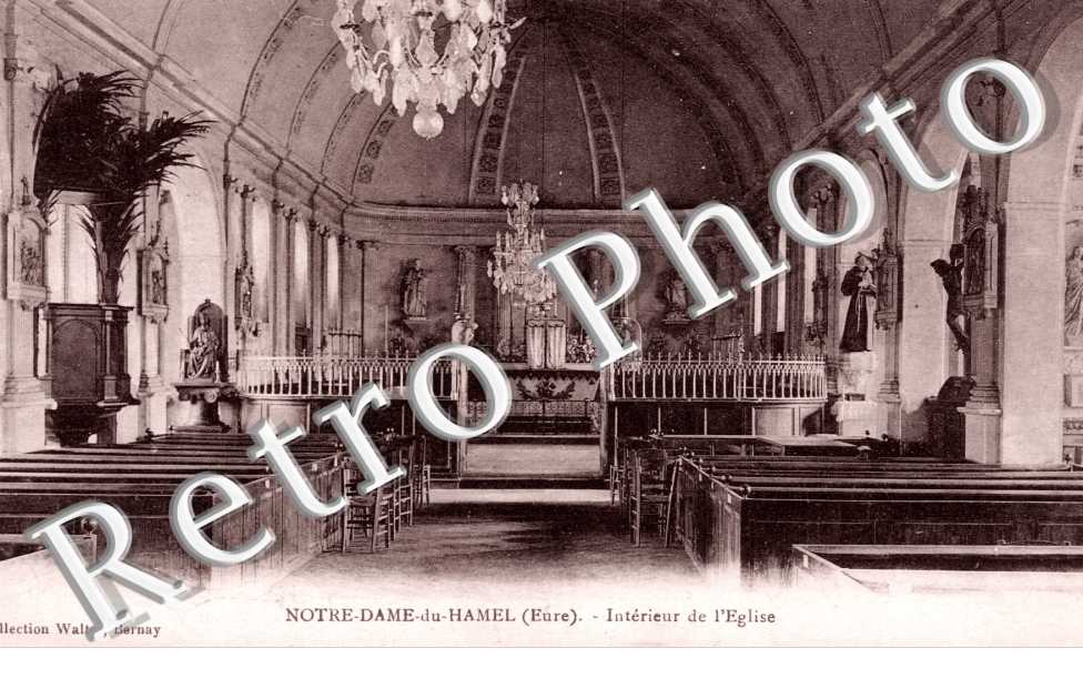 Interieur de l'eglise