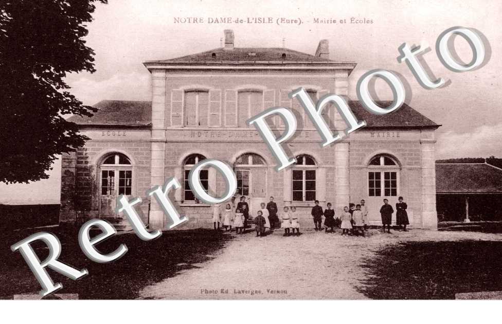 Mairie et ecoles   - Notre Dame de l'Isle