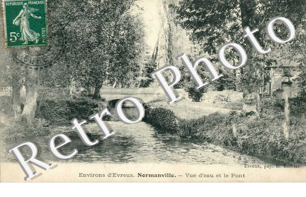 Vue d'eau et le pont