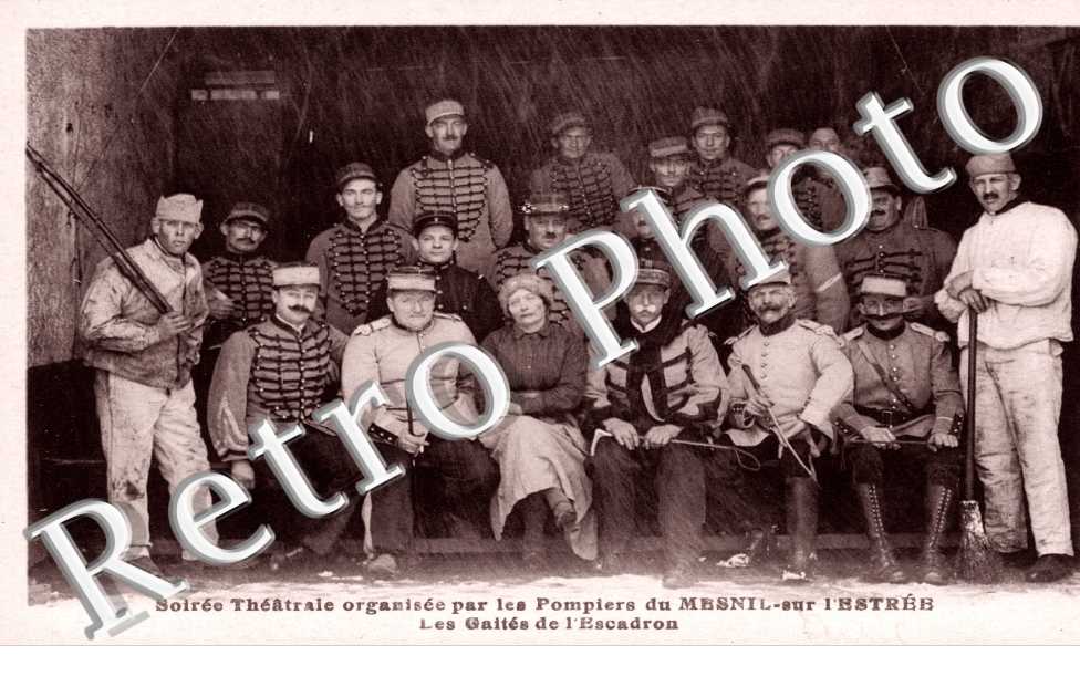Soiree theatrale organisee par les pompiers - les gaites de l'escadron