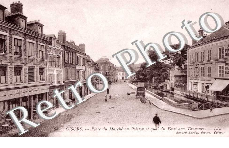 place du marche au poisson et quai du fosse aux tanneurs