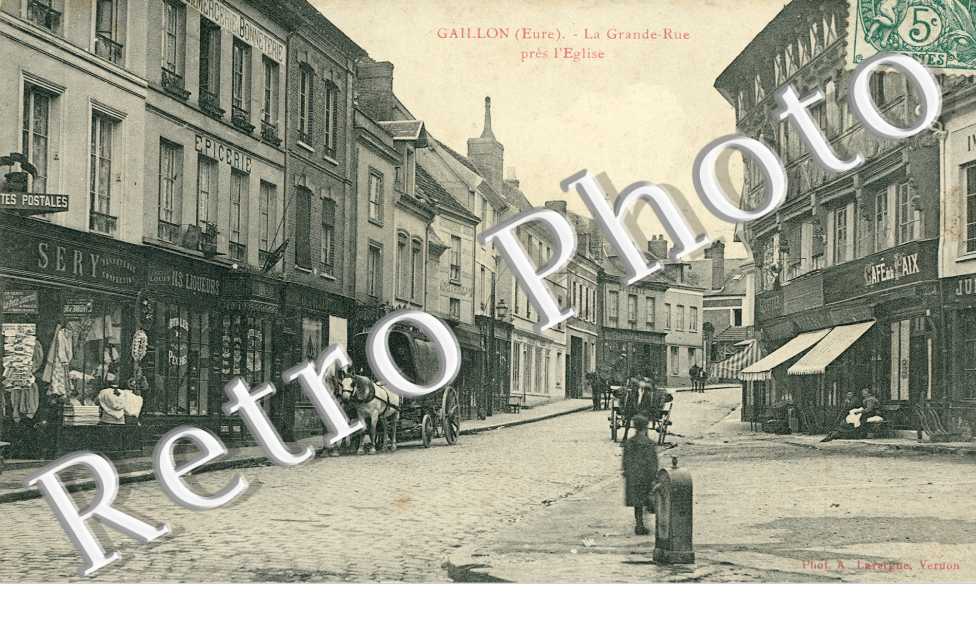 La grande rue pres l'eglise
