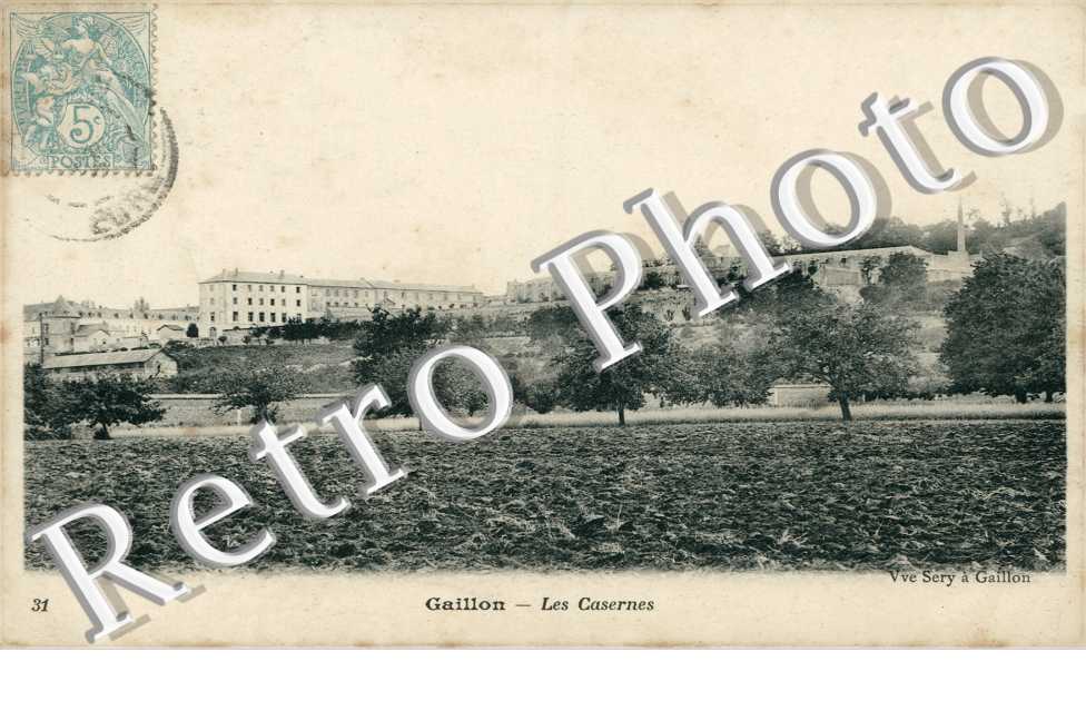Les Casernes
