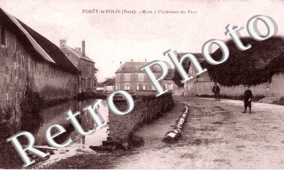 Mare a l'interieur du pays