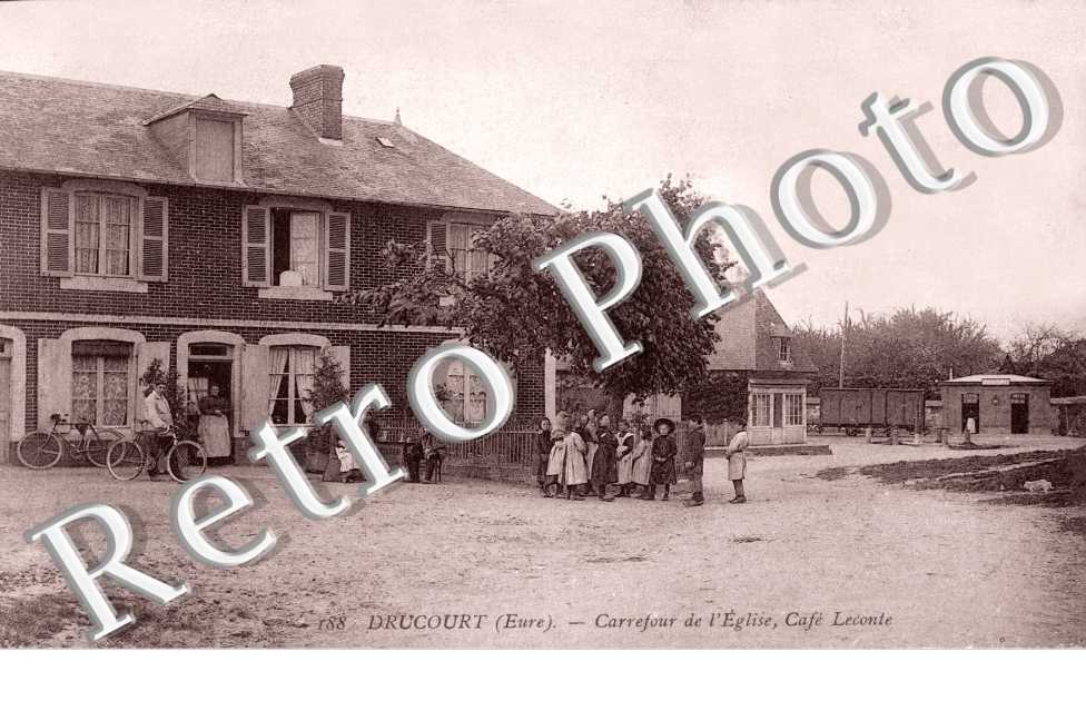 Carrefour de l'eglise - cafe Leconte