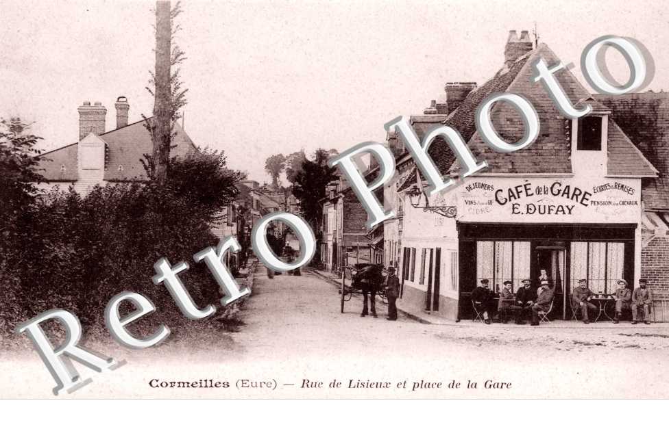 Rue de Lisieux et place de la gare