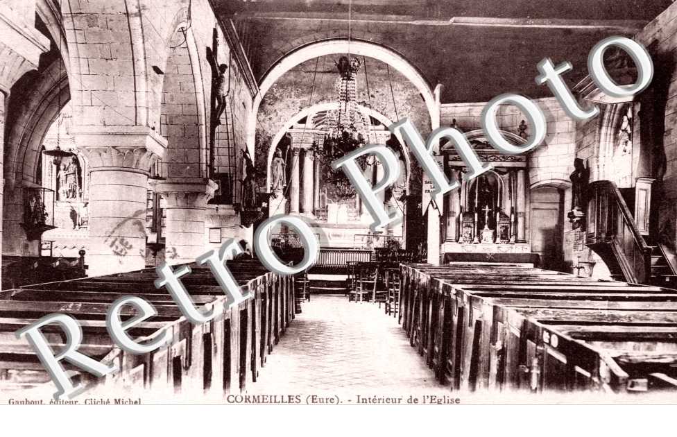 Interieur de l'eglise