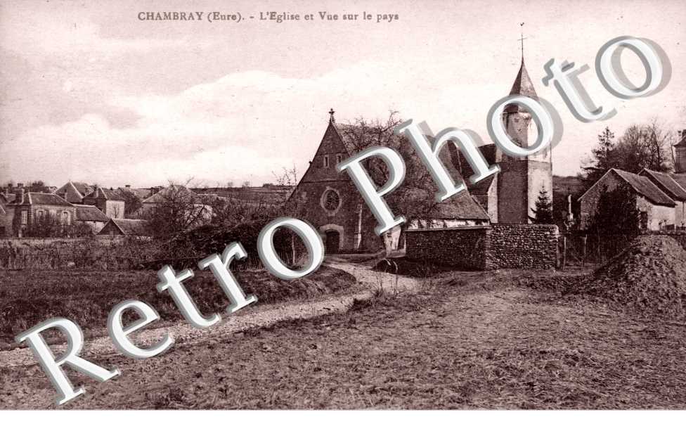 L'eglise  et vue sur le pays