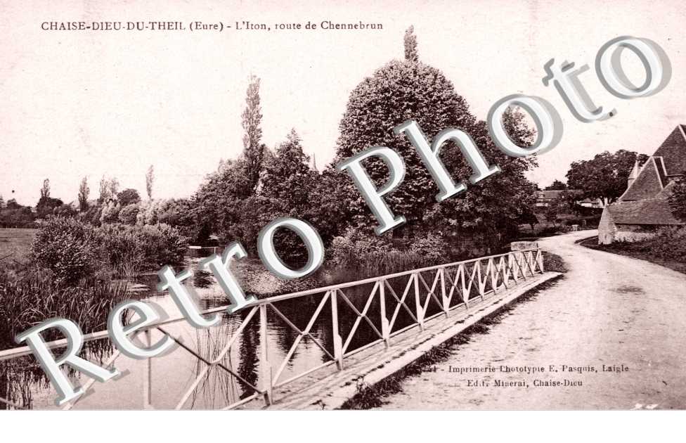 L'Iton - route de Chennebrun
